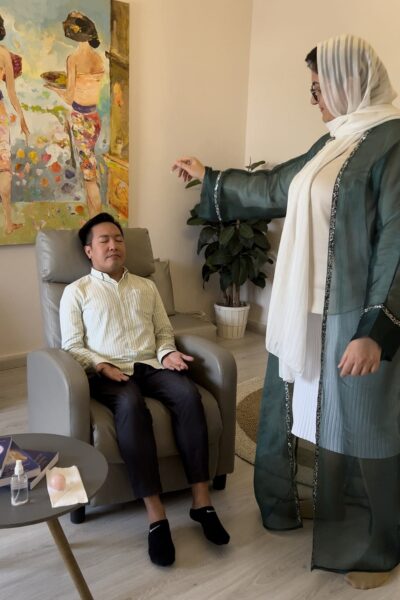 Pranic Healing session