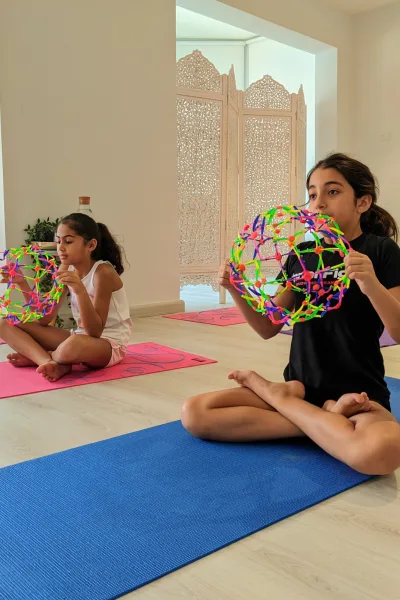 kids-meditation-