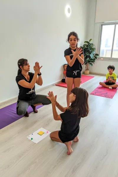 kids-meditation-2