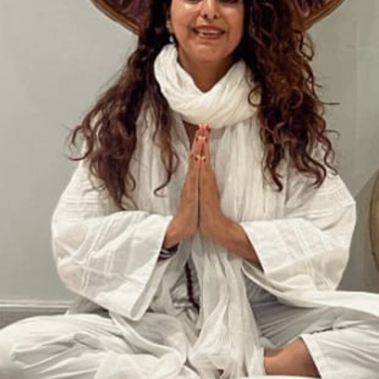 Heart Hertz 528 Hz Sound Bath, Breathwork & Inner Child Healing by Purva